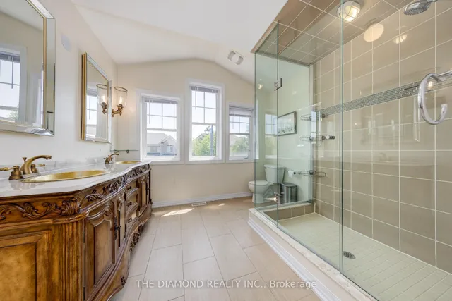 Additional image 27 of 21 Aird Crt