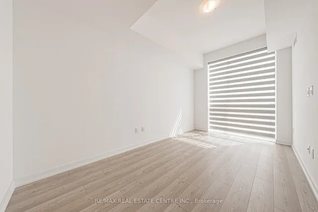 Additional image 23 of 450 Dundas St Unit 1213