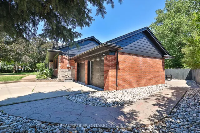 Additional image 29 of 76 Randall Ave