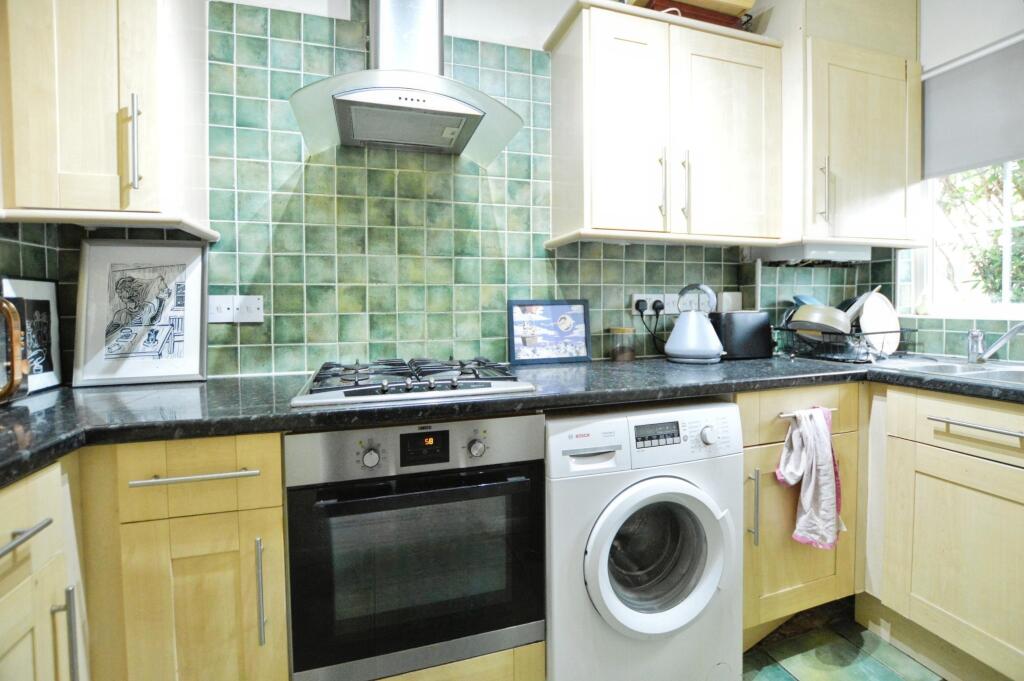 Additional image 3 of The Leys, Jersey Farm, St Albans, AL4