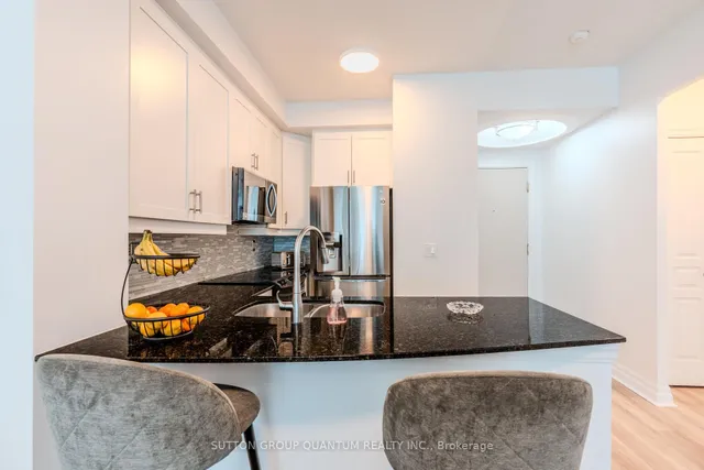 Additional image 4 of 2087 Lake Shore Blvd Unit 706