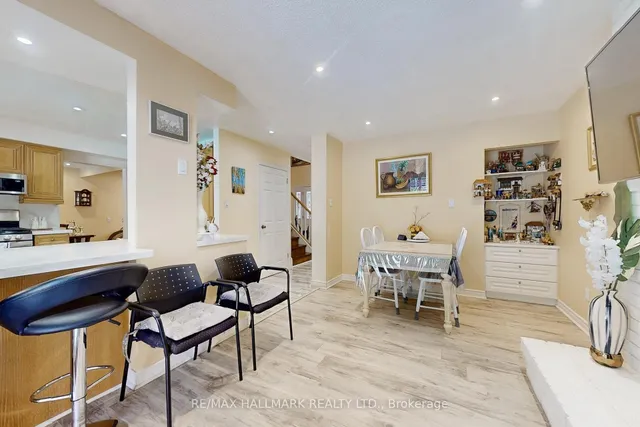 Additional image 13 of 33 Parkside Dr