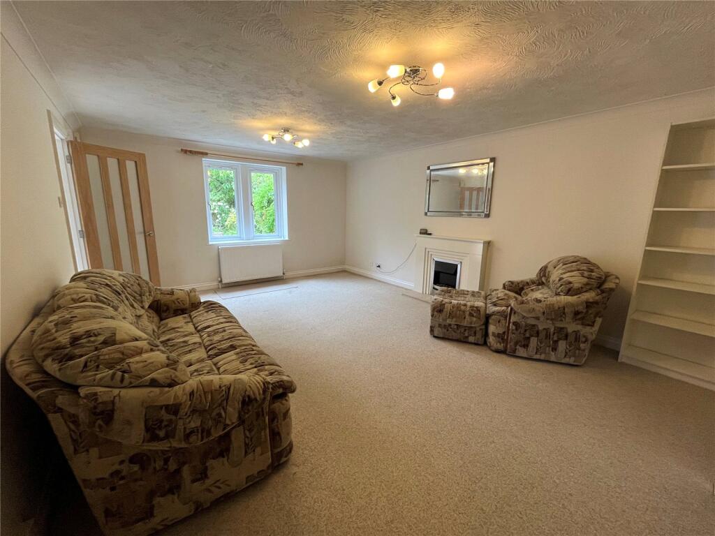 Additional image 4 of Tucked away, just a short walk from the Wells High Street