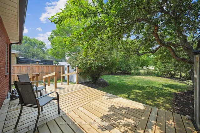 Additional image 20 of 10 Mendip Cres