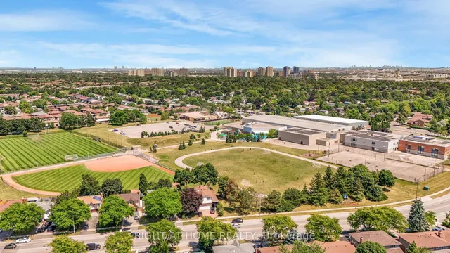 Additional image 39 of 113 Greene Dr