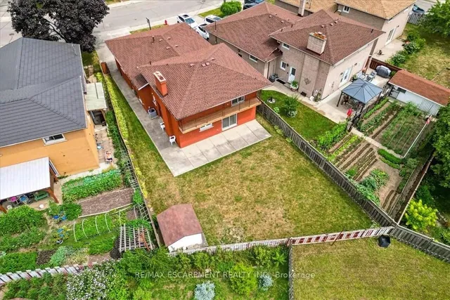 Additional image 38 of 100 Taymall St