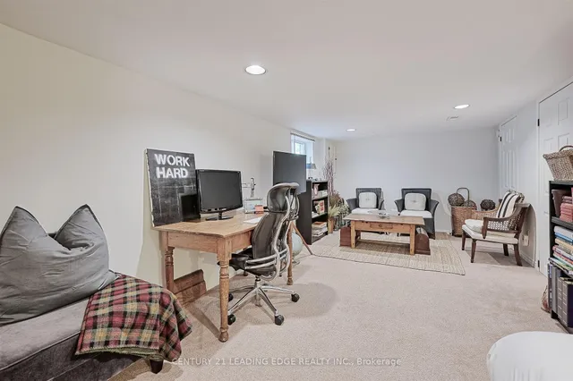 Additional image 39 of 101 Silver Birch Ave