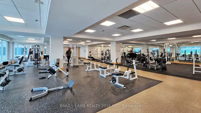 Additional image 10 of 10 Yonge St Unit 907