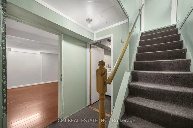 Additional image 27 of 24 Fallingdale Cres