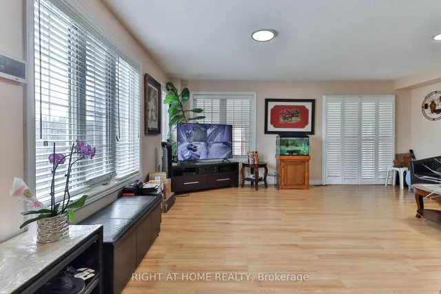 Additional image 21 of 1 Eastview Gate