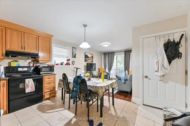 Additional image 26 of 76 Hilldale Rd