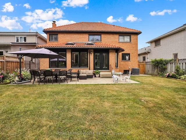 Additional image 22 of 114 Montmorency Dr