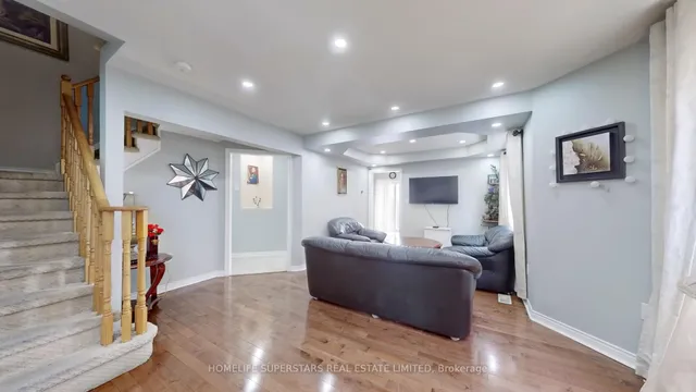 Additional image 8 of 288 Pressed Brick Dr