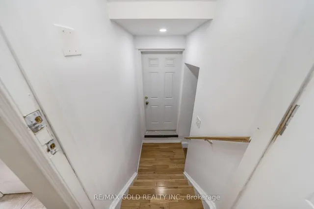 Additional image 35 of 60 Mistdale Cres