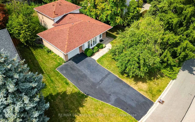 Additional image 47 of 1065 Franconia Dr