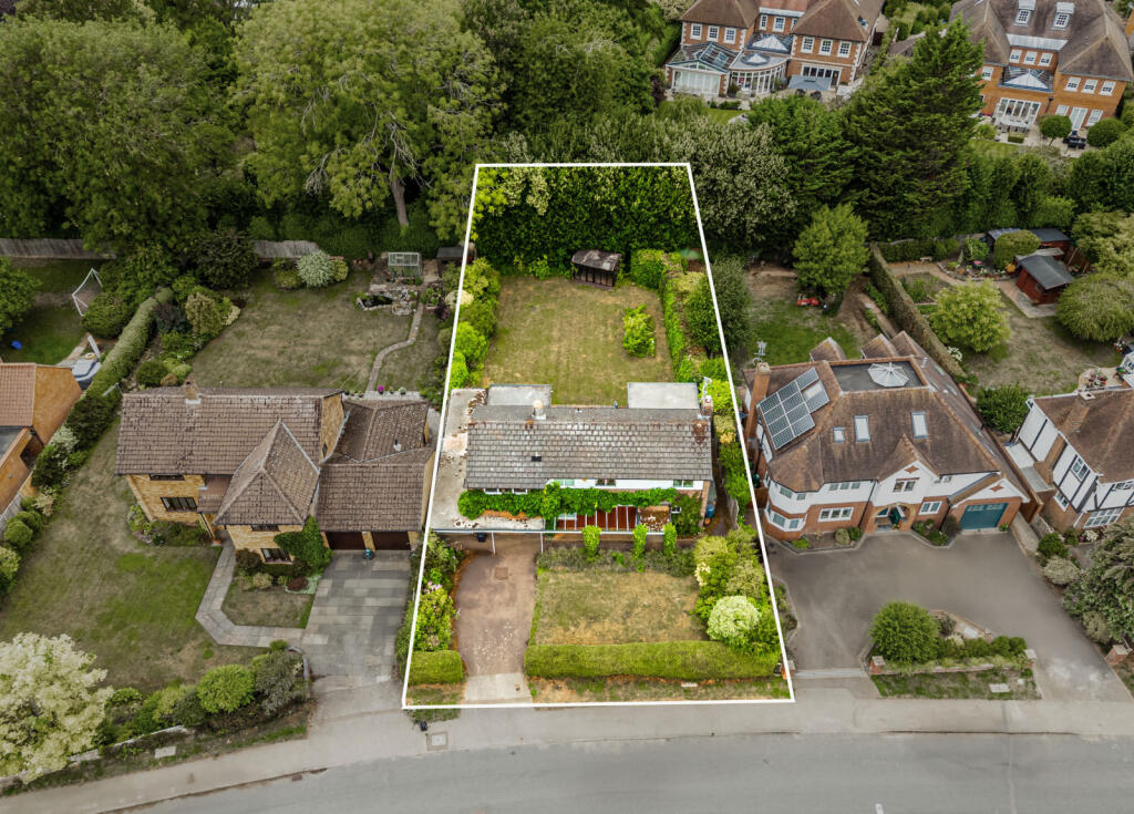 Additional image 17 of Orchard Avenue, Harpenden, Hertfordshire, AL5