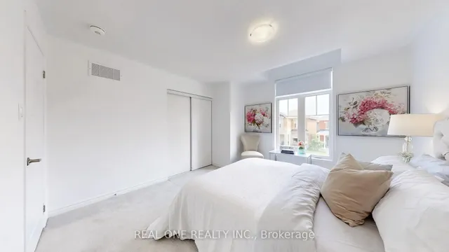 Additional image 37 of 561 KENNEDY Circ