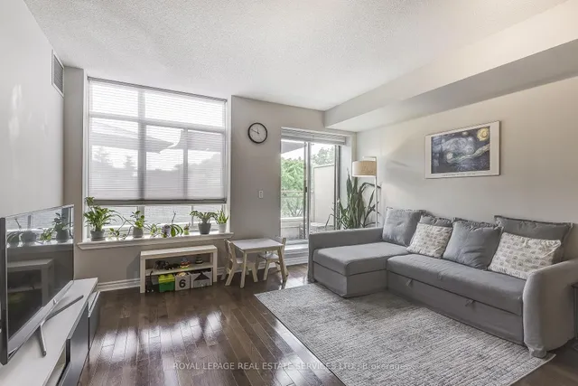 Additional image 23 of 935 Royal York Rd Unit 208