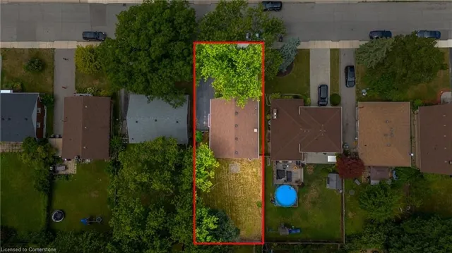 Additional image 32 of 165 West 27th St