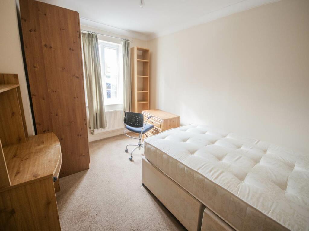 Additional image 4 of Tiger Moth Way, Hatfield, Hertfordshire