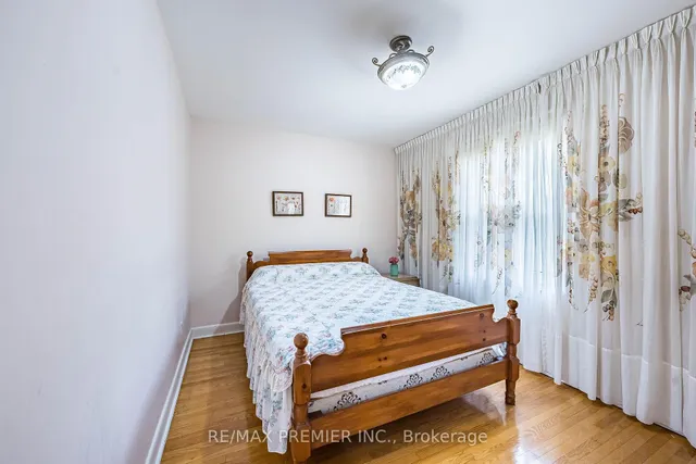 Additional image 9 of 22 Meadow Lane Ave