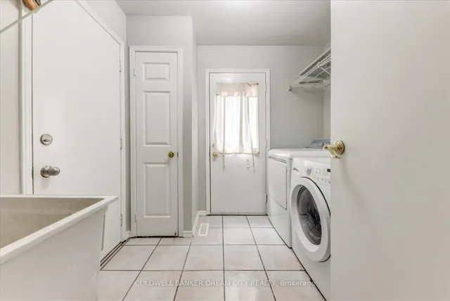 Additional image 16 of 3 Windrush Tr