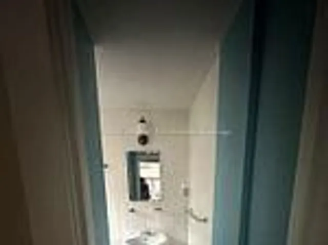 Additional image 14 of 165 High Park Ave