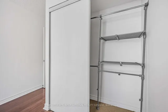 Additional image 19 of 44 Gerrard St Unit 1609