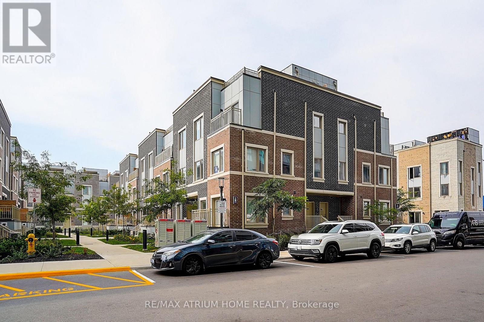 14 - 11 HONEYCRISP CRESCENT|Vaughan (Vaughan Corporate Centre), Ontario L4K0N6