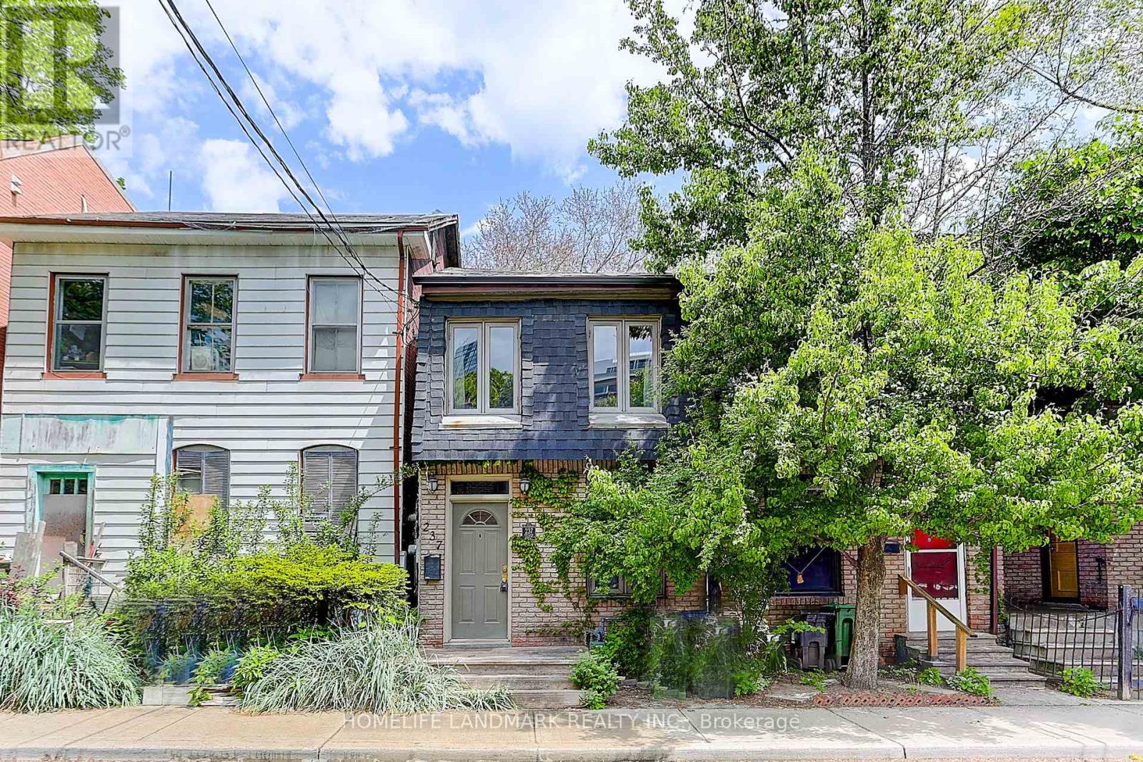 237 ONTARIO STREET|Toronto (Moss Park), Ontario M5A2V6