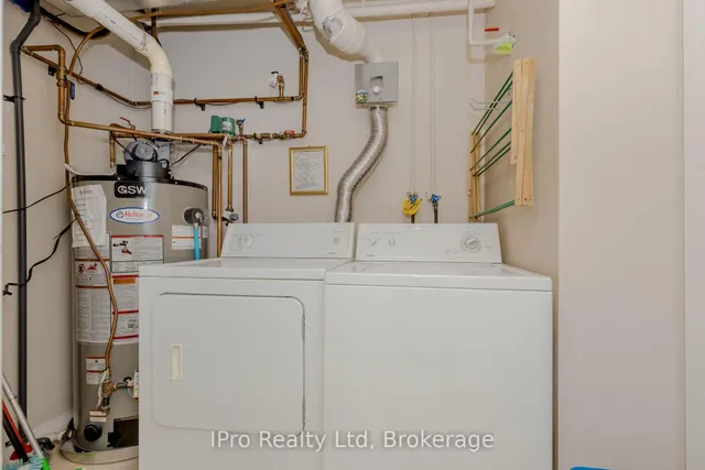 Additional image 27 of 137 Martin St Unit 203