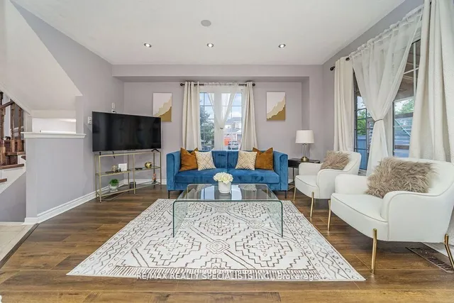 Additional image 7 of 64 Botavia Downs Dr