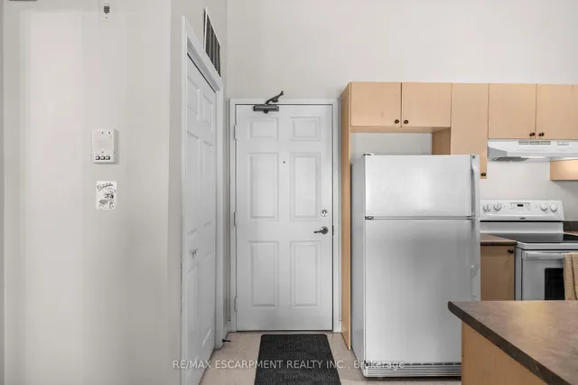 Additional image 2 of 1411 Walker's Line Unit 409