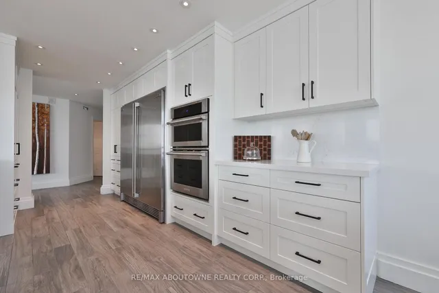 Additional image 14 of 415 Locust St Unit 1103