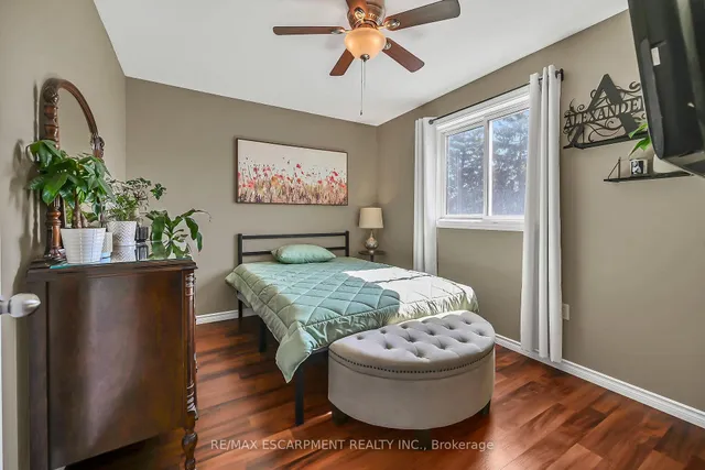 Additional image 24 of 533 Cochrane Rd