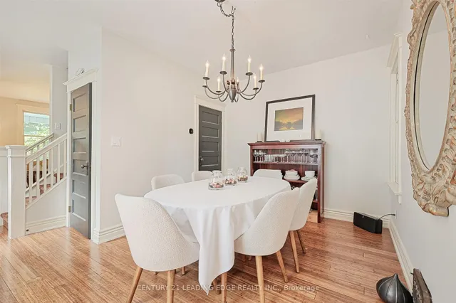 Additional image 18 of 101 Silver Birch Ave