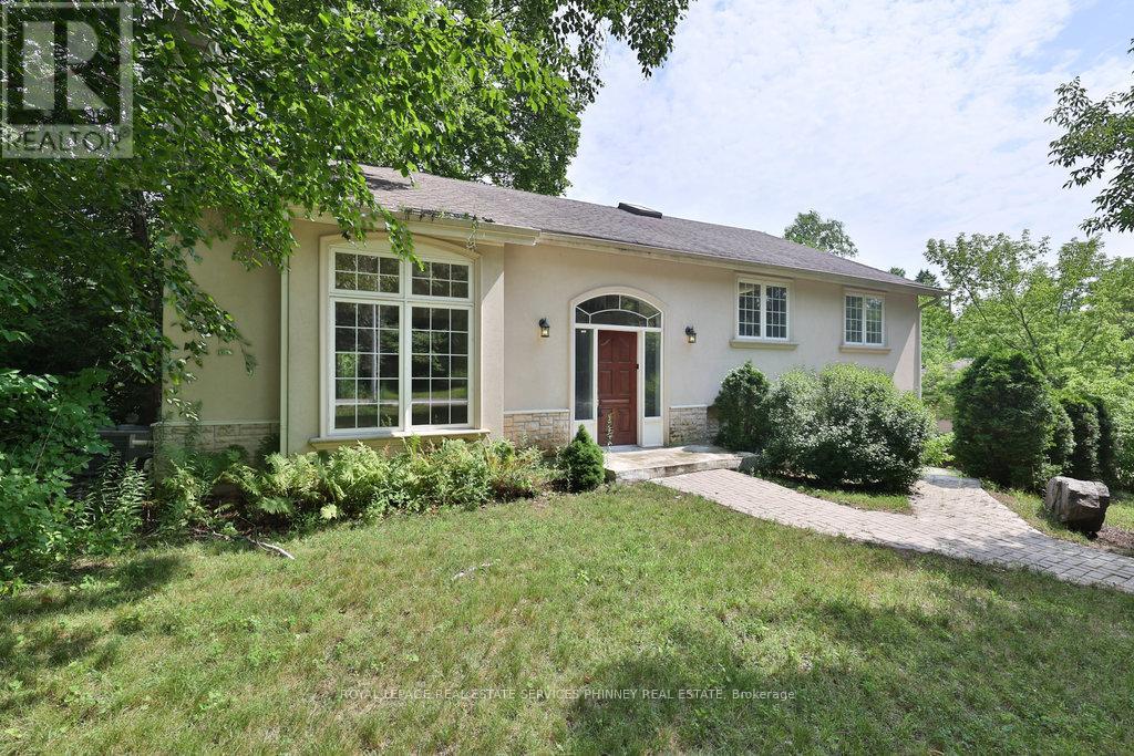 1340 CONTOUR DRIVE|Mississauga (Clarkson), Ontario L5H1B2