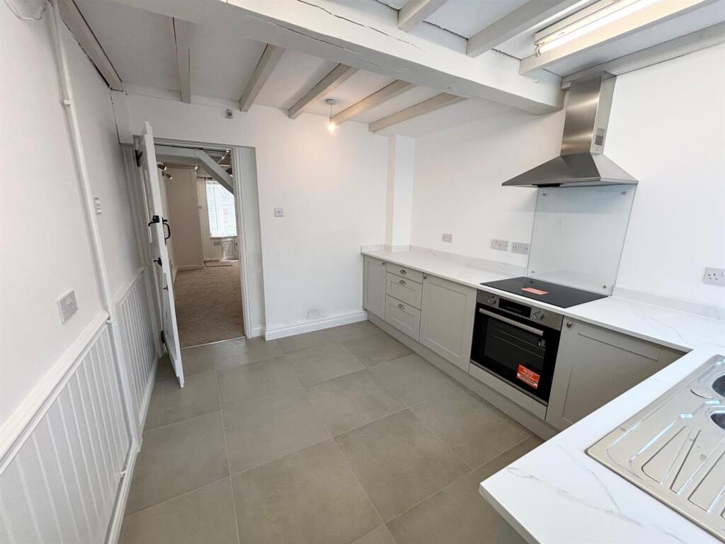 Additional image 5 of High Street, Henley-In-Arden