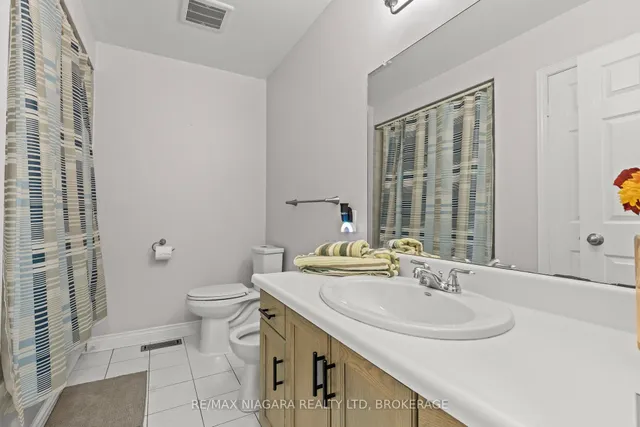 Additional image 18 of 34 Dynasty Ave Unit 13