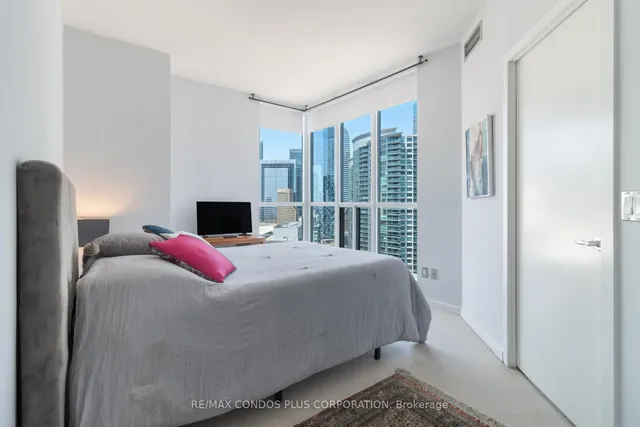 Additional image 29 of 218 Queens Quay Unit 2302