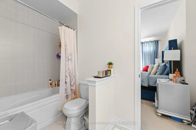 Additional image 26 of 1 Astrantia Way