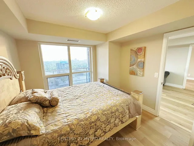 Additional image 13 of 151 Village Green Sq Unit 2506