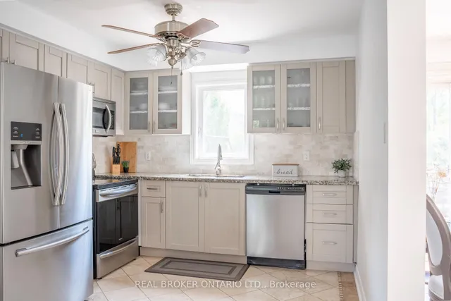 Additional image 12 of 21 Vivians Cres