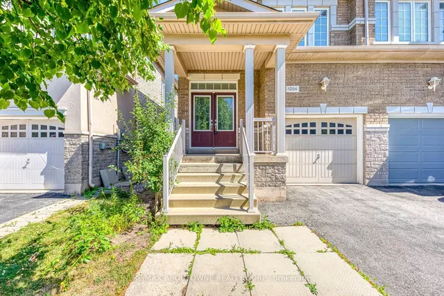 Additional image 3 of 1254 Craigleith Rd