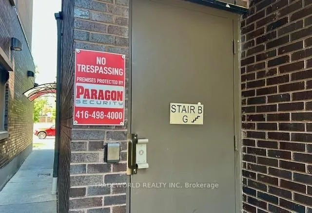 Additional image 11 of 310 Village Green Sq Unit TH#38