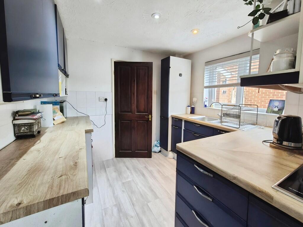 Additional image 12 of Clifton Close, Yeovil