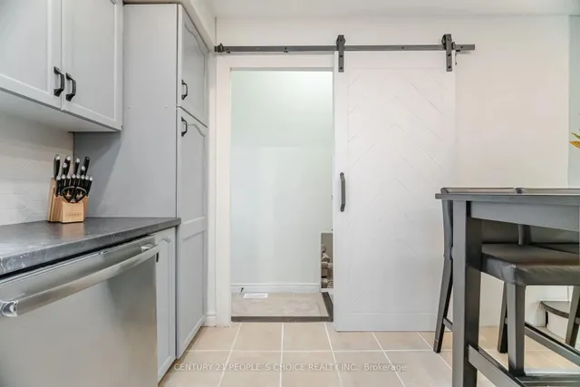 Additional image 27 of 55 Vineberg Dr