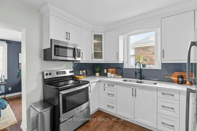 Additional image 14 of 103 Cameron Ave