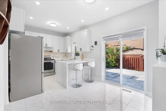 Additional image 13 of 29 Charcoal Way