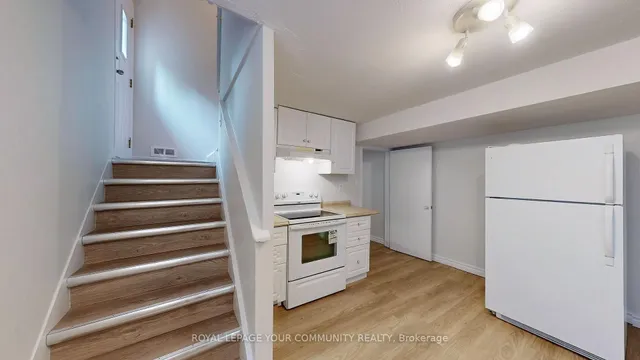 Additional image 30 of 39 Silverview Dr